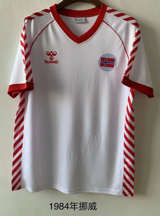 Camiseta Retro Noruega