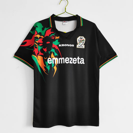 Camiseta Retro Venezia
