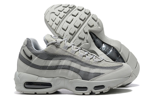 Grises con detalles Negros